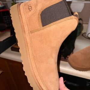 Men’s UGG boots